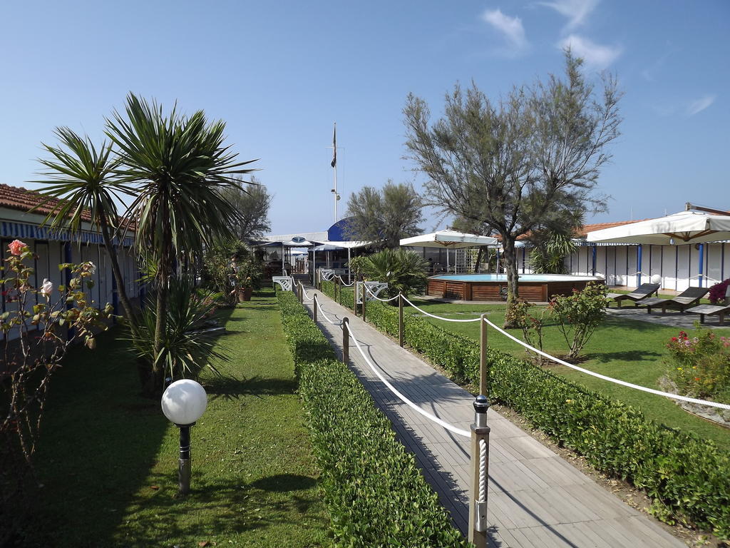 Bed & Breakfast Venezia Марина-ди-Каррара Экстерьер фото
